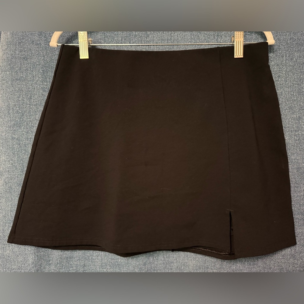 American Eagle tailored look skirt/skort